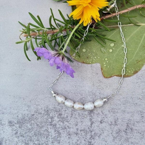 Elegant Pearl Bracelet